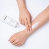 Bloqueador Solar Crema Fisico con Pantenol y Vitamina C - COSNORI - Panthenol Barrier Sun Cream - Imagen 3