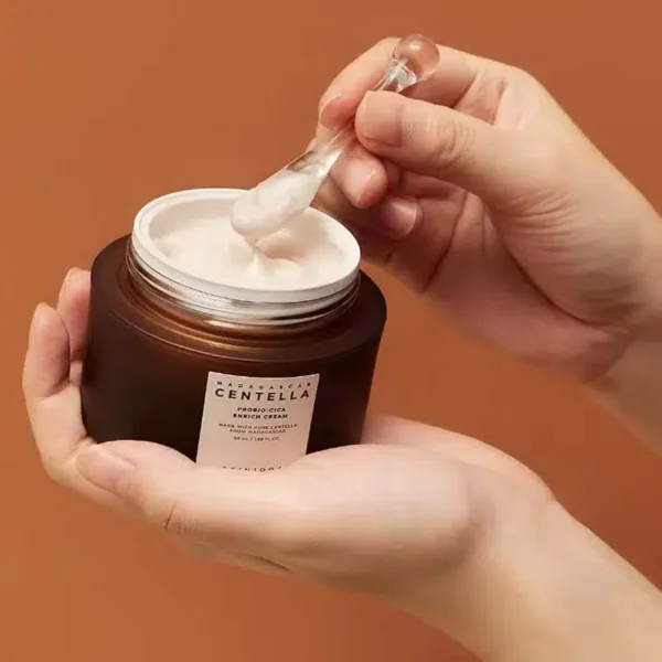 Skin1004 Crema - Madagascar Centella Probio-Cica Enrich Cream 50ml - Imagen 2