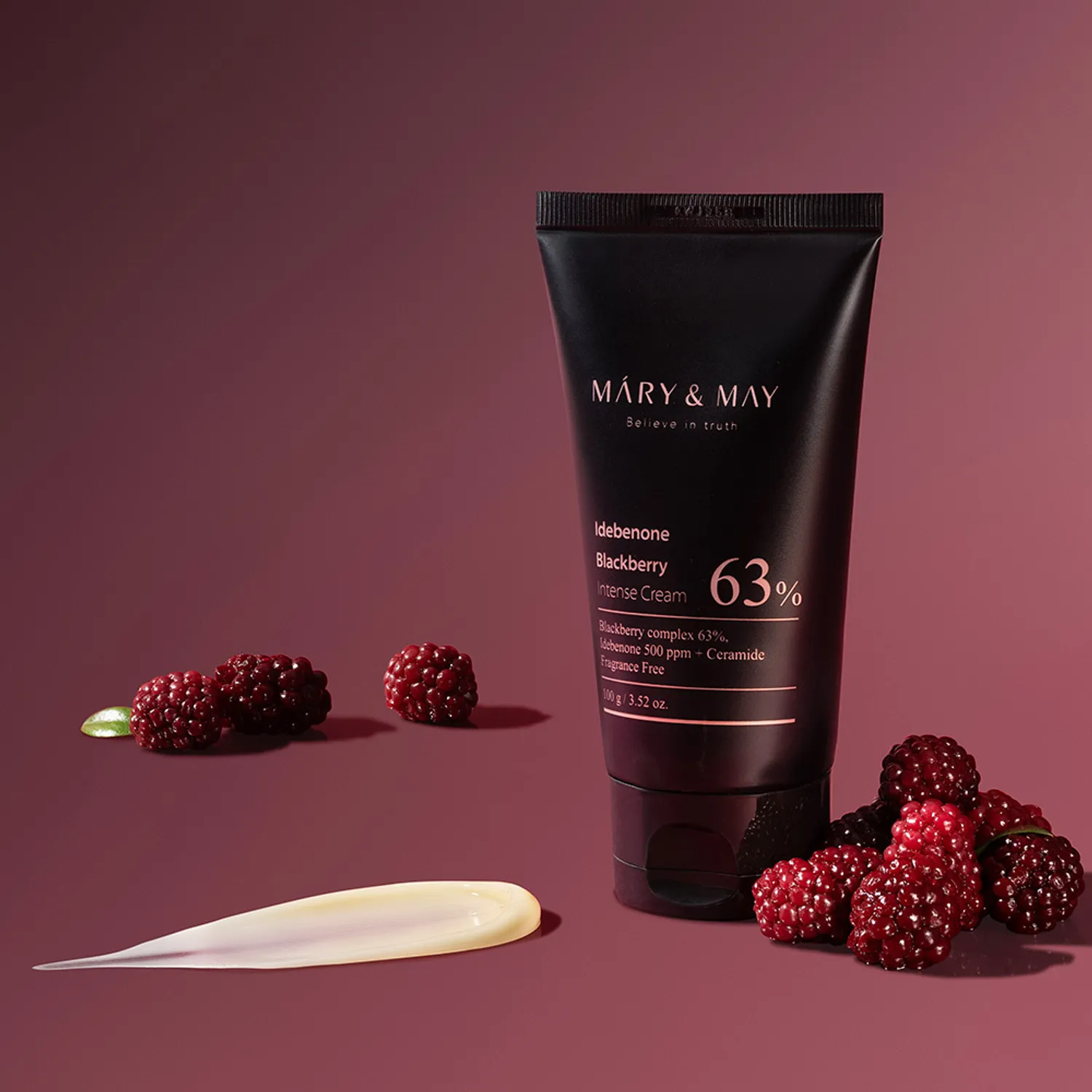 Crema Antioxidante Iluminadora con 63% de Complejo de Mora e Ibedenone, Rejuvenece Instantaneamente - MARY&MAY Idebenone Blackberry 100grs - Imagen 4
